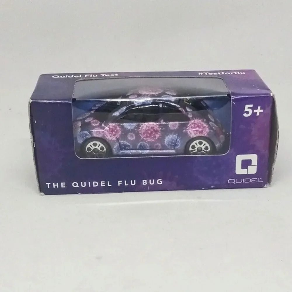 Maisto 2017 VW Volkswagen Beetle-Quidel Flu Bug-1:64 Scale-New Damaged Box
